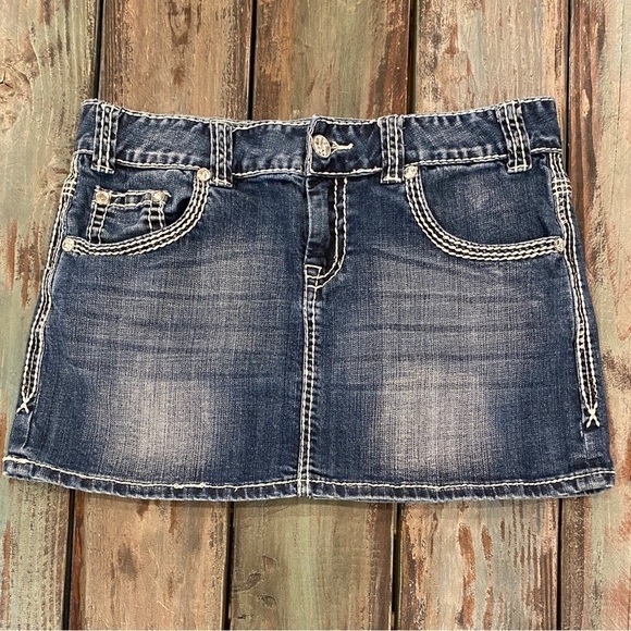 Rock & Roll Cowgirl 30 (11) Denim Mini Skirt Embellished Logo Stretch Low Rise - Picture 1 of 13